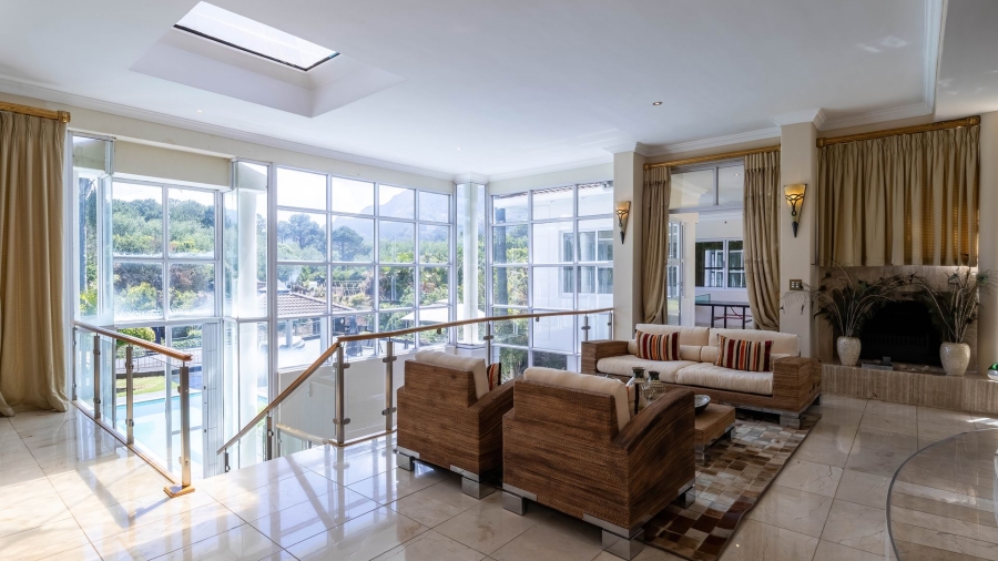 7 Bedroom Property for Sale in Constantia Western Cape